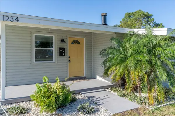 1234 29TH ST N, St Petersburg, FL 33713