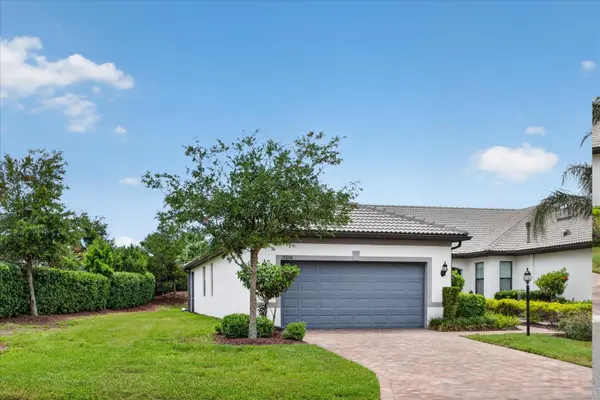 17658 CAMDEN DR, Bradenton, FL 34202