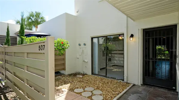 507 LAKESIDE DR #507, Bradenton, FL 34210
