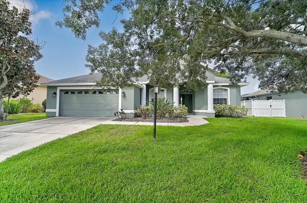 10647 OLD GROVE CIR, Bradenton, FL 34212