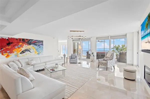 2450 HARBOURSIDE DR #244, Longboat Key, FL 34228