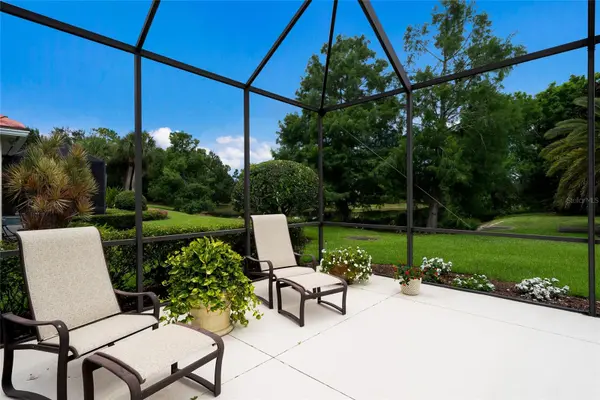 7058 TWIN HILLS TER, Lakewood Ranch, FL 34202