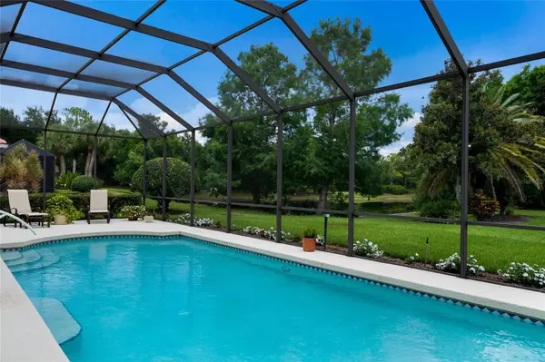 7058 TWIN HILLS TER, Lakewood Ranch, FL 34202