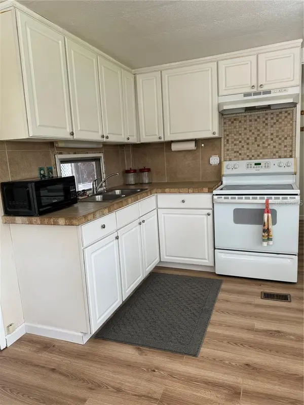 1508 BLIND BROOK DR, Sarasota, FL 34234
