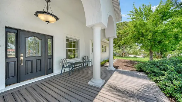 2465 FOSTER LN, Sarasota, FL 34239