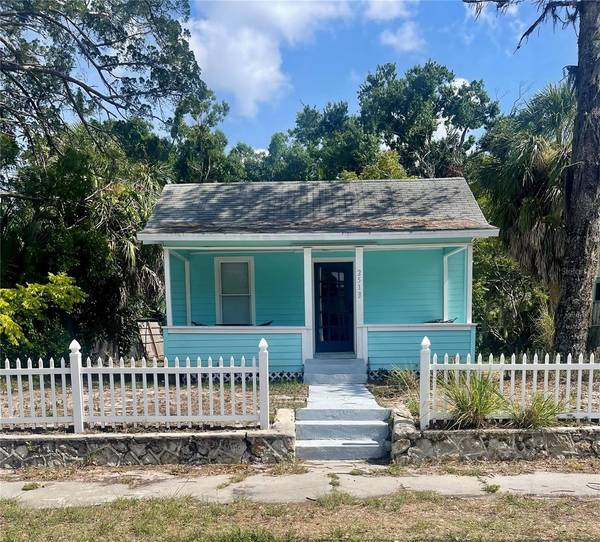 2513 8TH AVE W, Bradenton, FL 34205