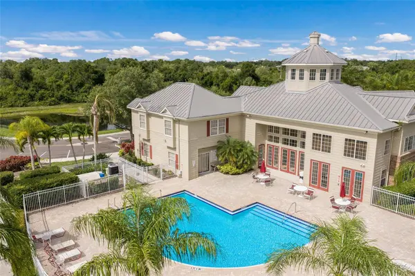 7633 PLANTATION CIR #7633, University Park, FL 34201