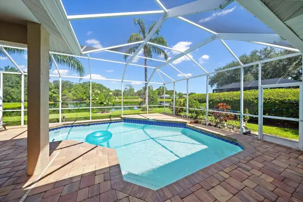 11909 SUMMER MEADOW DR, Lakewood Ranch, FL 34202