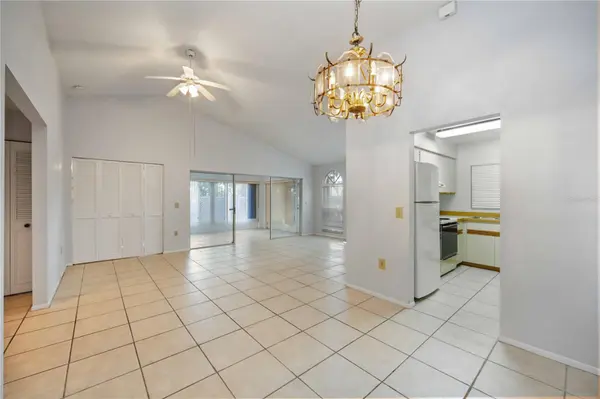 3411 57TH AVENUE DR W #6, Bradenton, FL 34210