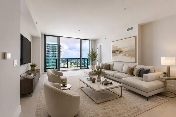 275 1ST AVE S #3908, St Petersburg, FL 33701