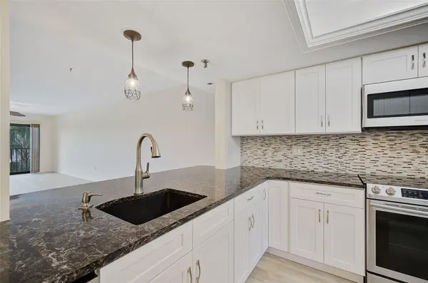 7204 JESSIE HARBOR DR #7204, Osprey, FL 34229