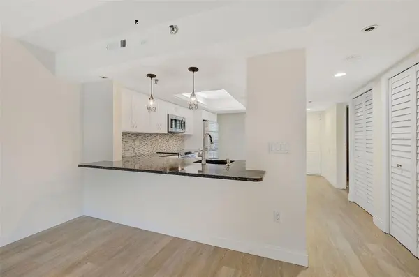 7204 JESSIE HARBOR DR #7204, Osprey, FL 34229