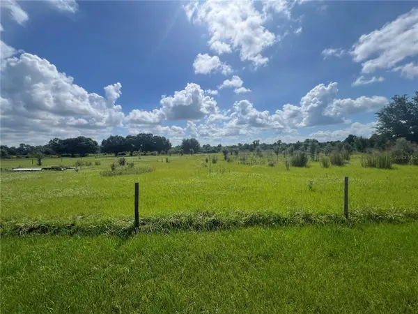 8755 WAUCHULA RD, Myakka City, FL 34251