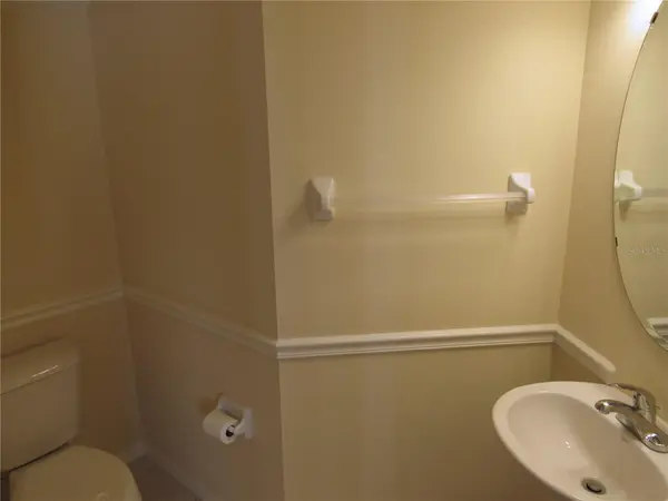 4012 DEBERRY DR, Sarasota, FL 34233