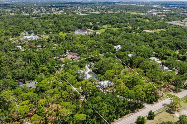 2810 SARASOTA GOLF CLUB BLVD, Sarasota, FL 34240
