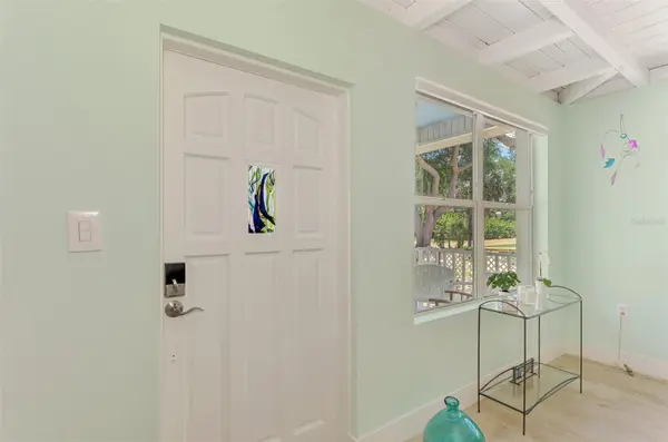 5253 AVENIDA DEL MARE, Sarasota, FL 34242