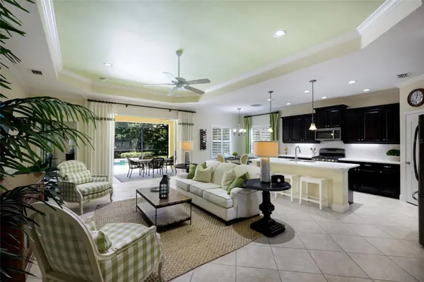 12109 WHISPER LAKE DR, Bradenton, FL 34211