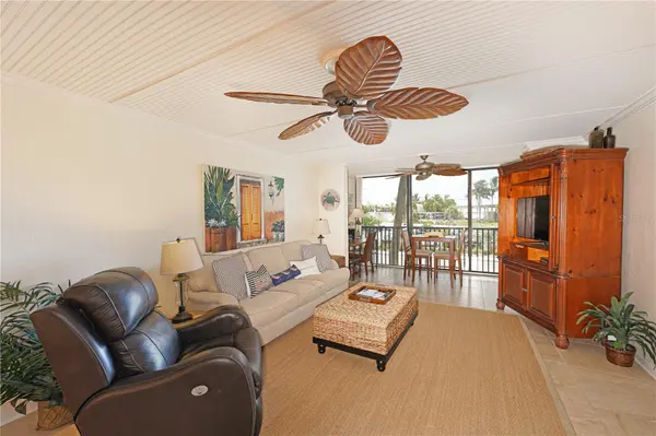 5600 BEACH WAY DR #213, Sarasota, FL 34242