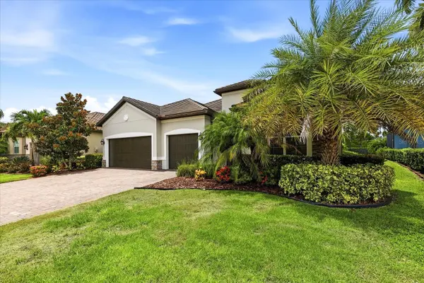 12021 PERENNIAL PL, Lakewood Ranch, FL 34211