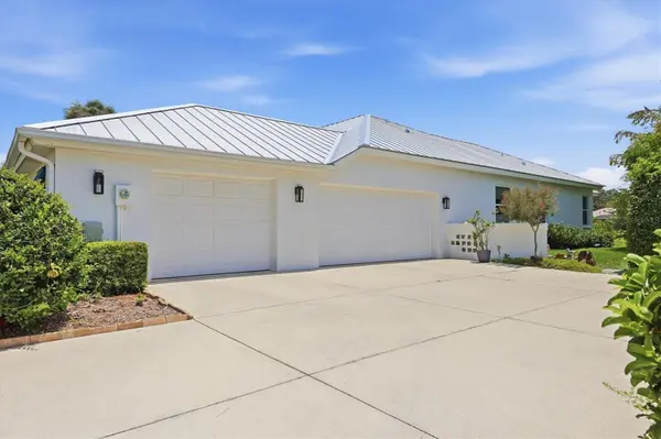 4575 SATINLEAF LN, Sarasota, FL 34241