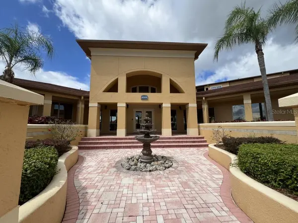 4307 BAYSIDE VILLAGE DR #201, Tampa, FL 33615