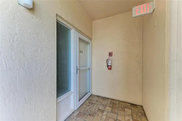 8625 MIDNIGHT PASS RD #208B, Sarasota, FL 34242