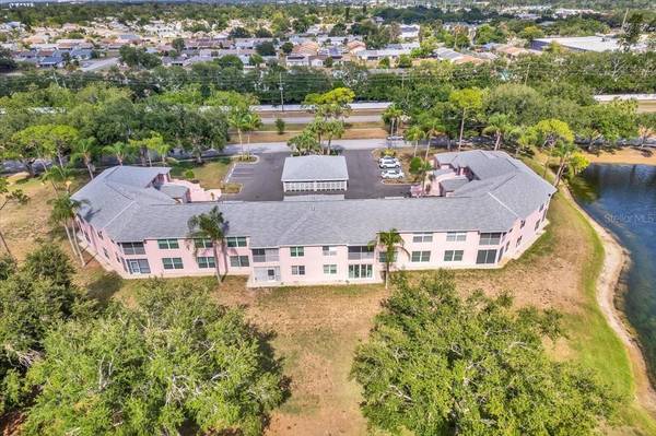 4220 PINEBROOK CIR #11, Bradenton, FL 34209