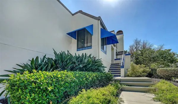 2000 HARBOURSIDE DR #1501, Longboat Key, FL 34228