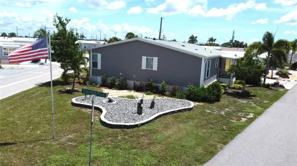602 CAREFREE, Venice, FL 34285