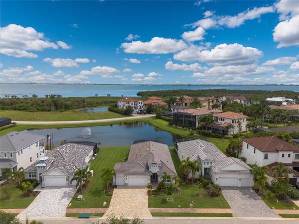 5504 TITLE ROW DR, Bradenton, FL 34210