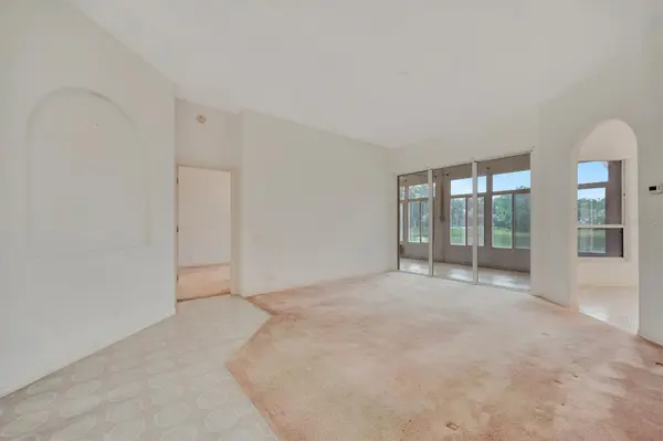 4206 73RD TER E, Sarasota, FL 34243