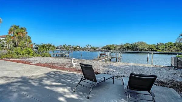355 S SHORE DR, Sarasota, FL 34234