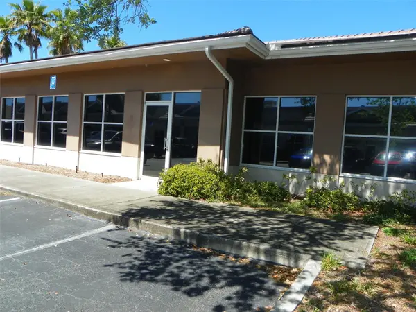 2824 MANATEE AVE E, Bradenton, FL 34208