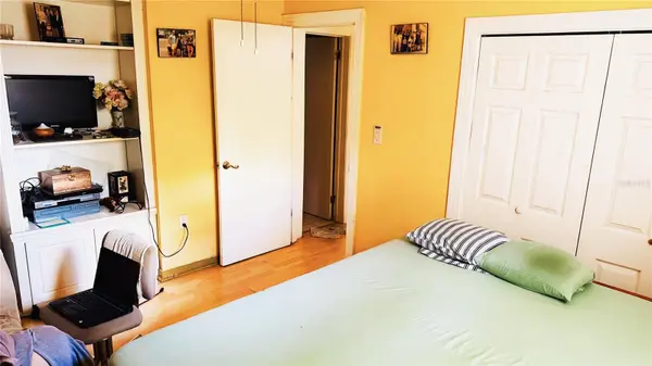 2515 W POWHATAN AVE, Tampa, FL 33614
