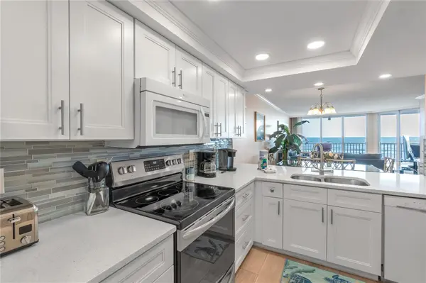 2600 GULF DR N #12, Bradenton Beach, FL 34217