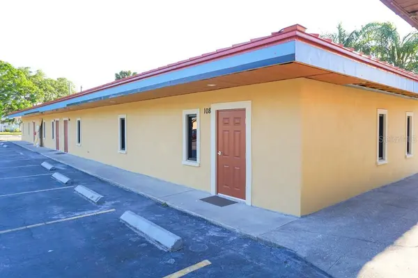 5205 26TH ST W, Bradenton, FL 34207