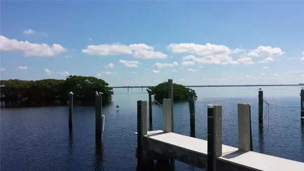 2600 HARBOURSIDE DRIVE #R-13, Longboat Key, FL 34228