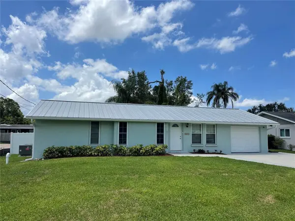 3410 BAY ST, Sarasota, FL 34237