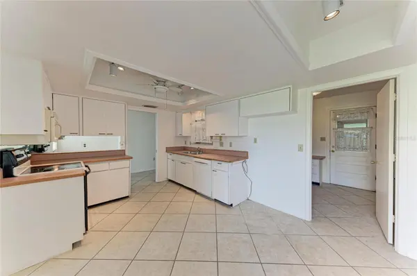 6905 9TH AVE W #6905, Bradenton, FL 34209