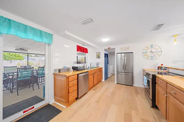 2923 LINWOOD DR, Sarasota, FL 34232