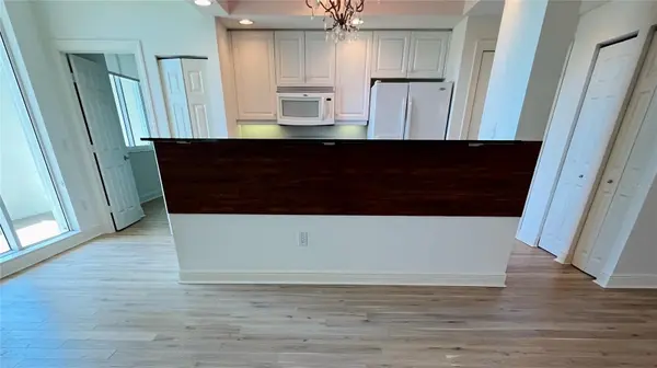 800 N TAMIAMI TRL #205, Sarasota, FL 34236