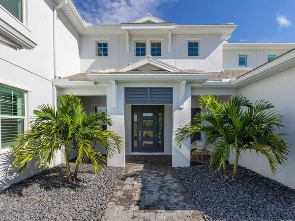 17974 PALMISTE DR, Lakewood Ranch, FL 34202