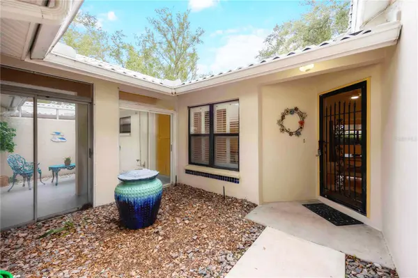 231 SOUTHAMPTON LN #277, Venice, FL 34293
