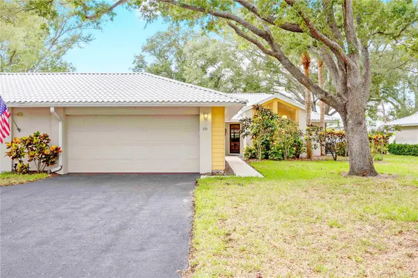 231 SOUTHAMPTON LN #277, Venice, FL 34293