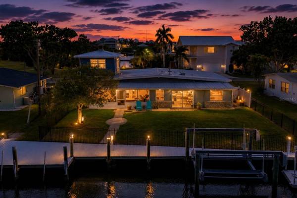 512 PALM AVE, Ellenton, FL 34222