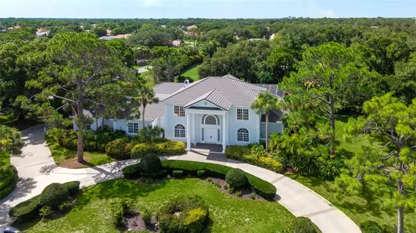 916 MACEWEN DR, Osprey, FL 34229
