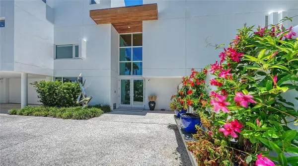 246 MORNINGSIDE DR, Sarasota, FL 34236