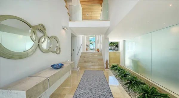 246 MORNINGSIDE DR, Sarasota, FL 34236