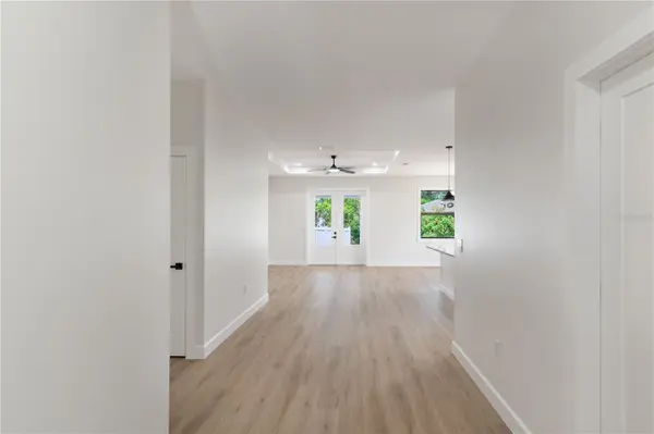 923 CUMBERLAND RD, Venice, FL 34293