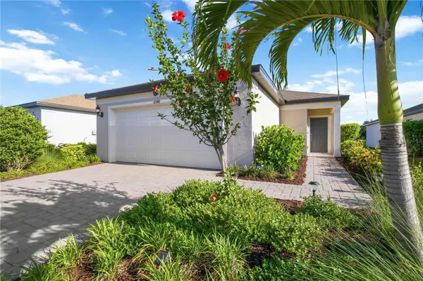 6548 SILVERSTAR DR, Sarasota, FL 34240
